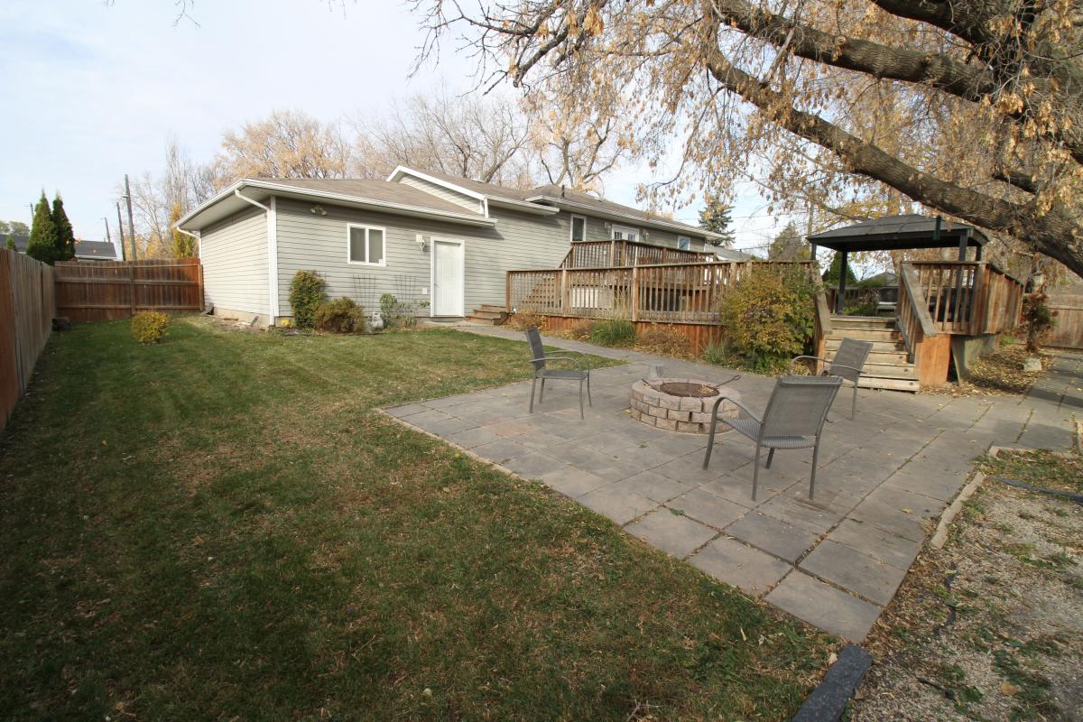 A beautiful backyard oasis!