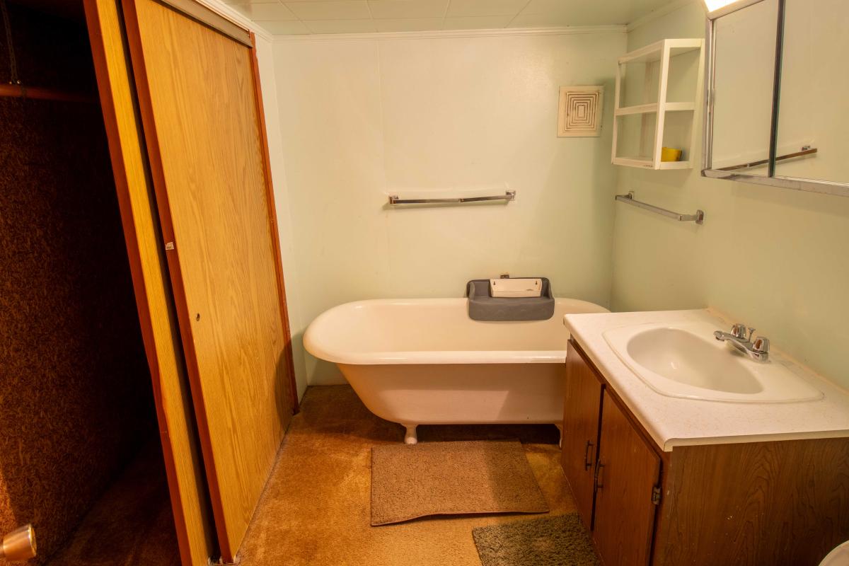 Unit 1 - Basement Bathroom