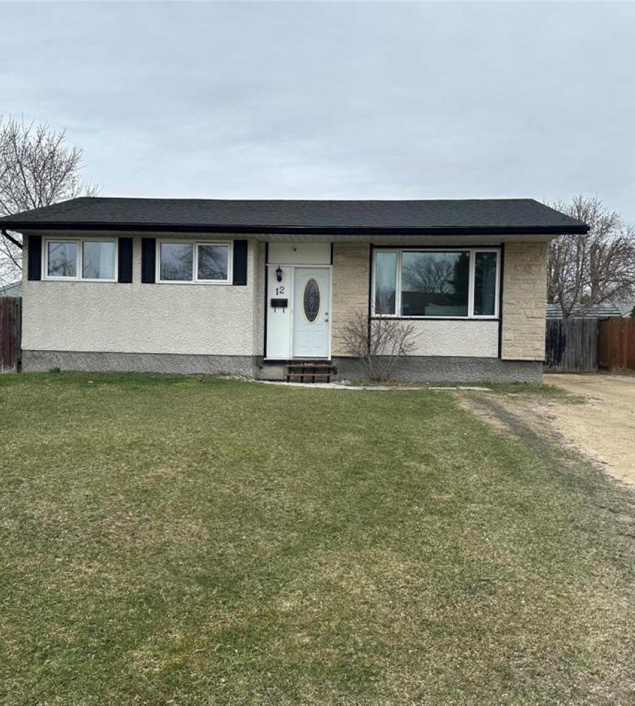 12 Outhwaite Dr